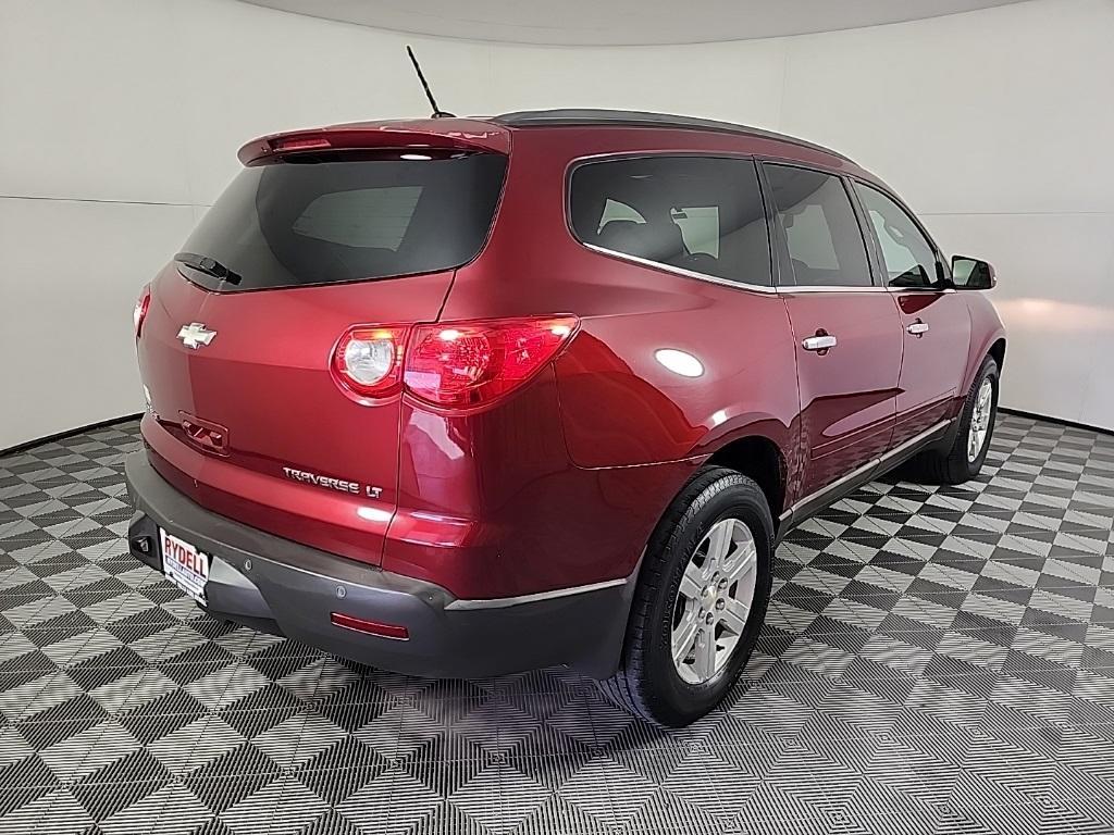 used 2010 Chevrolet Traverse car, priced at $5,991