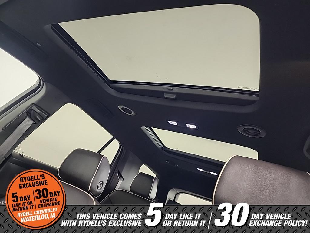 used 2023 Chevrolet Traverse car, priced at $35,991