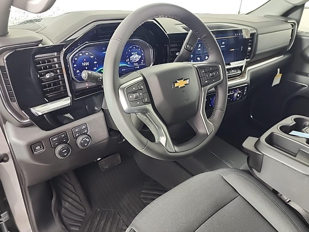 new 2025 Chevrolet Silverado 1500 car, priced at $52,638
