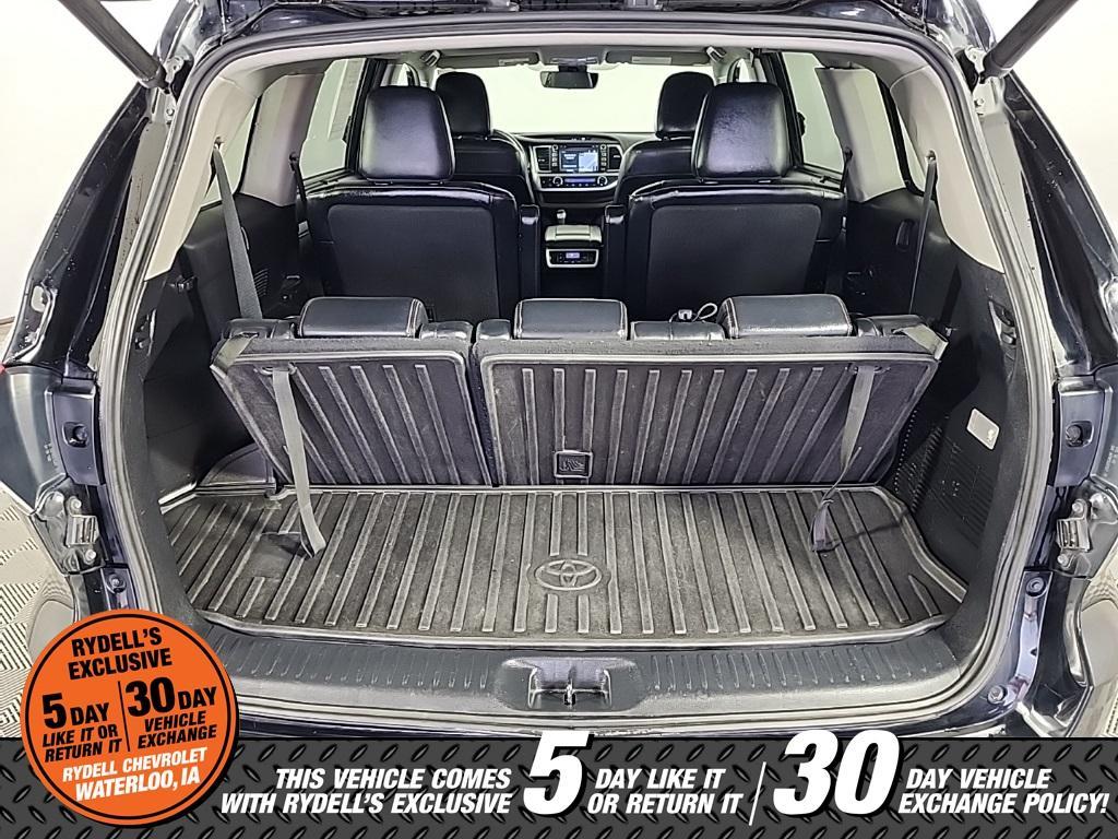 used 2018 Toyota Highlander car, priced at $26,991