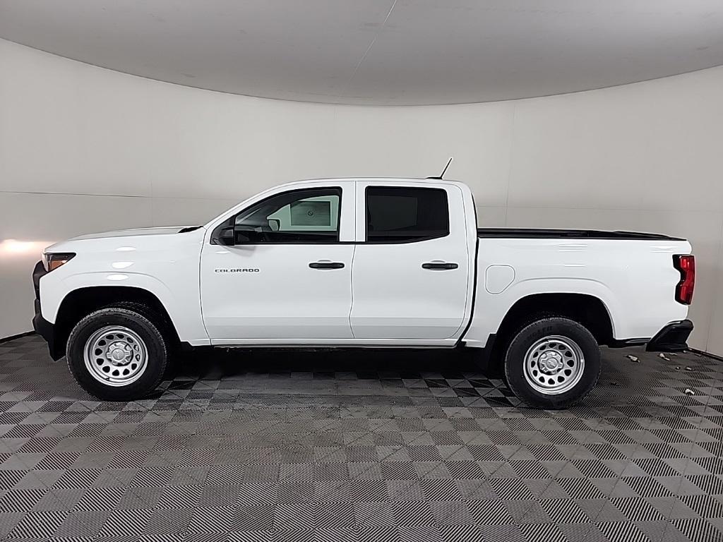 new 2025 Chevrolet Colorado car, priced at $33,999