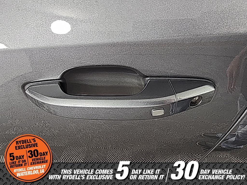 used 2022 GMC Sierra 1500 Limited car, priced at $33,966