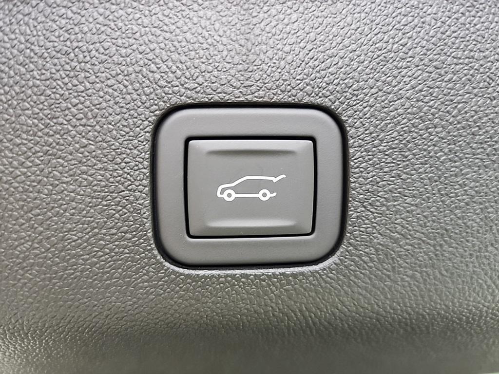 new 2025 Chevrolet Tahoe car, priced at $82,405