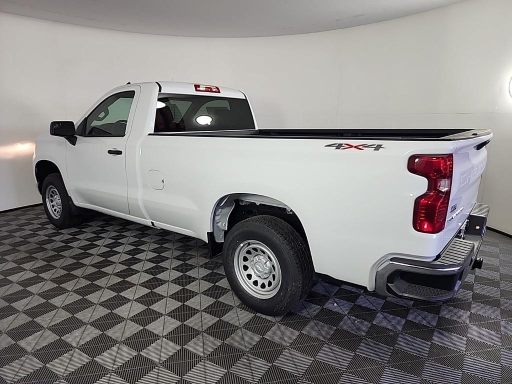 new 2025 Chevrolet Silverado 1500 car, priced at $43,215
