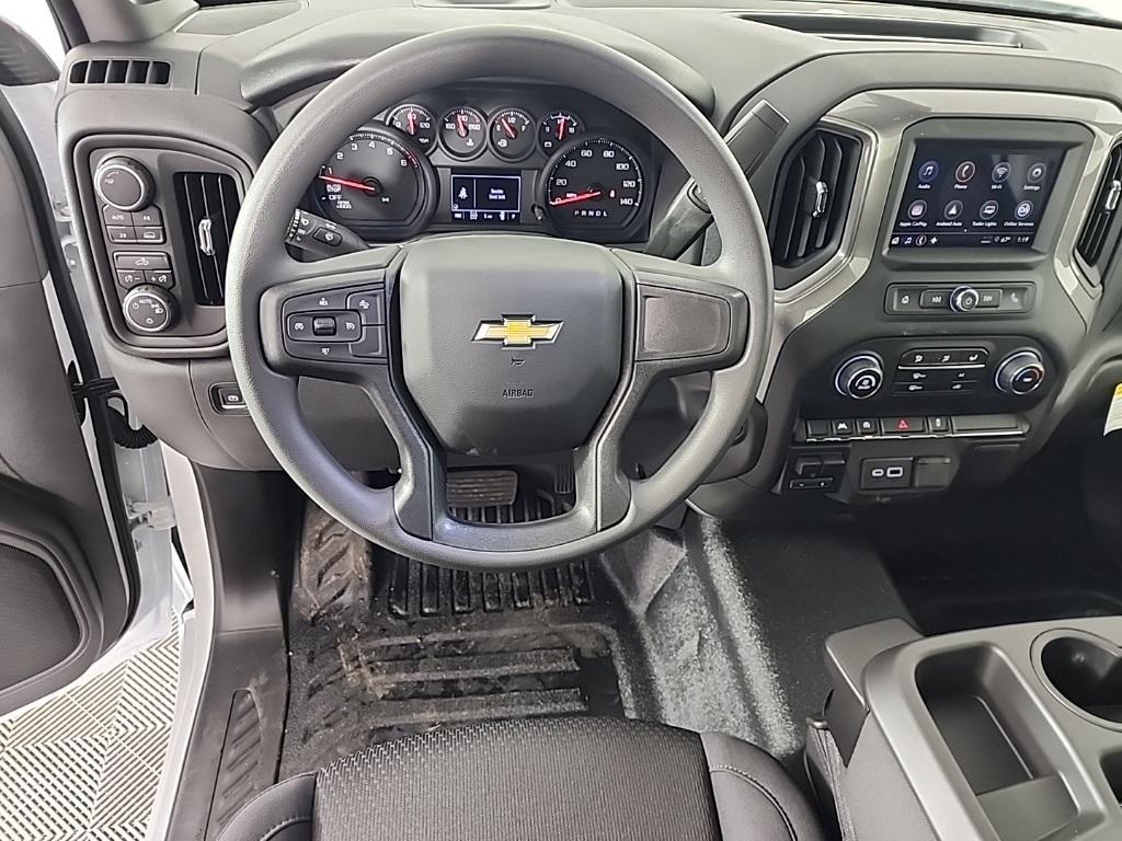 new 2025 Chevrolet Silverado 1500 car, priced at $43,215