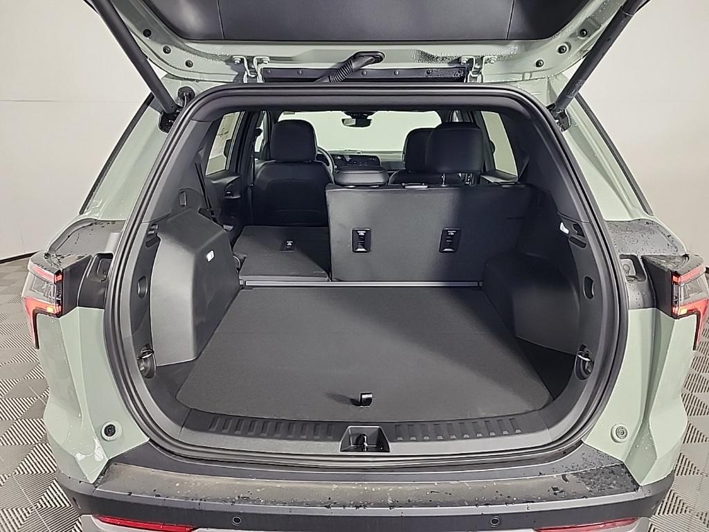 new 2026 Chevrolet Equinox car, priced at $34,290