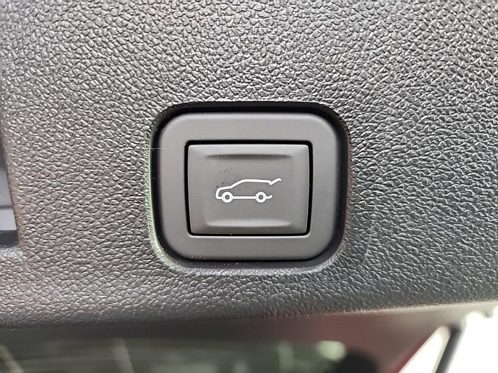 new 2025 Chevrolet Traverse car, priced at $46,715
