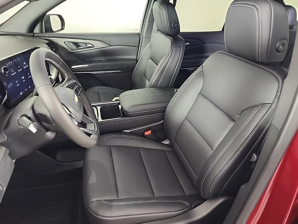 new 2025 Chevrolet Traverse car, priced at $46,715