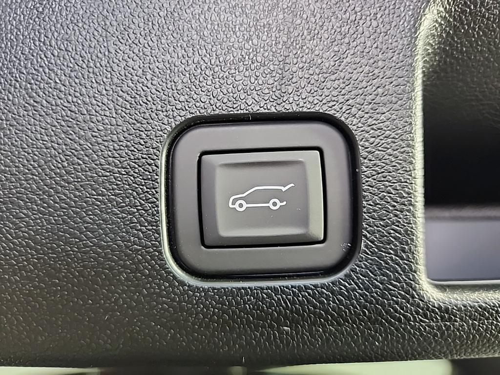 new 2025 Chevrolet Equinox EV car, priced at $42,390