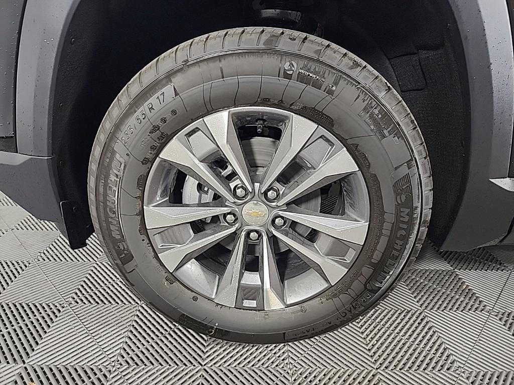 new 2026 Chevrolet Equinox car, priced at $34,564