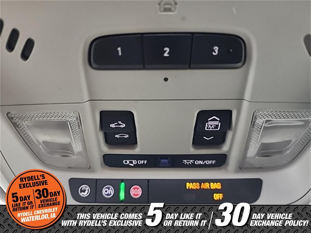 used 2018 Chevrolet Malibu car, priced at $17,991