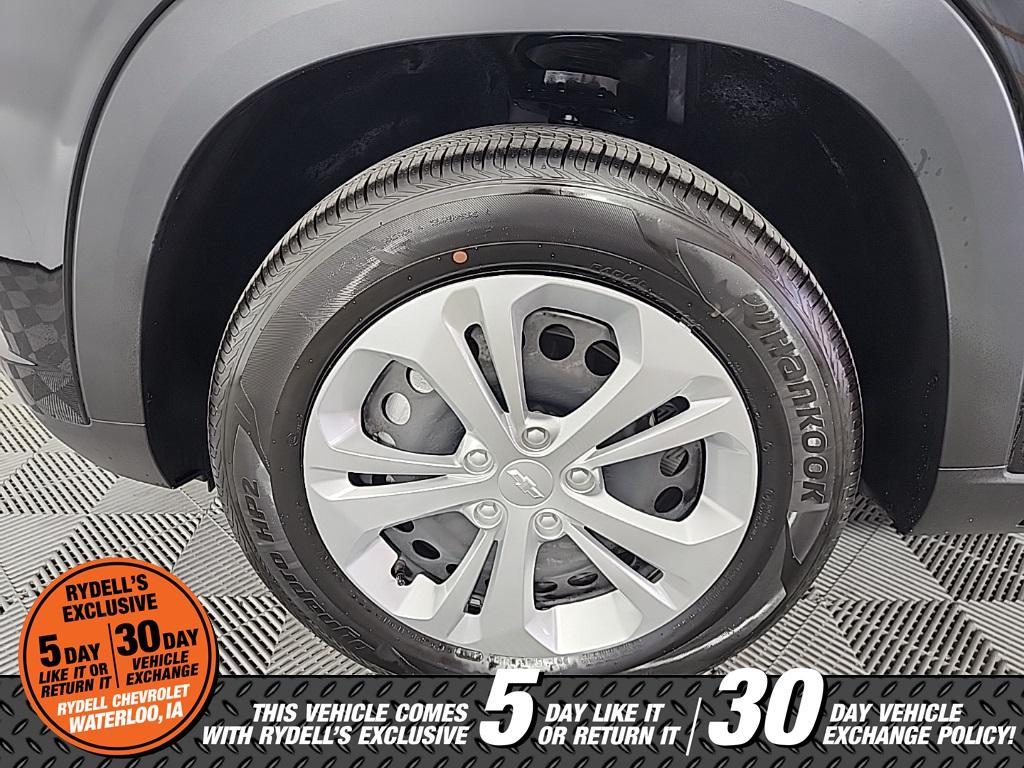 used 2025 Chevrolet Trax car, priced at $23,991