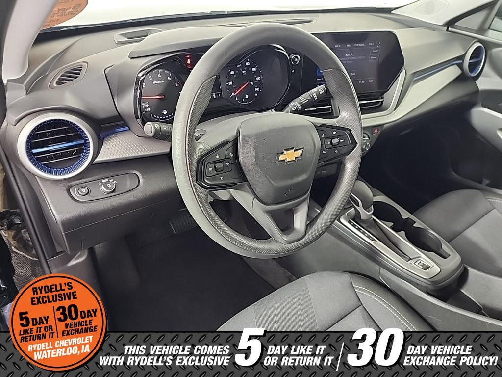 used 2025 Chevrolet Trax car, priced at $23,991