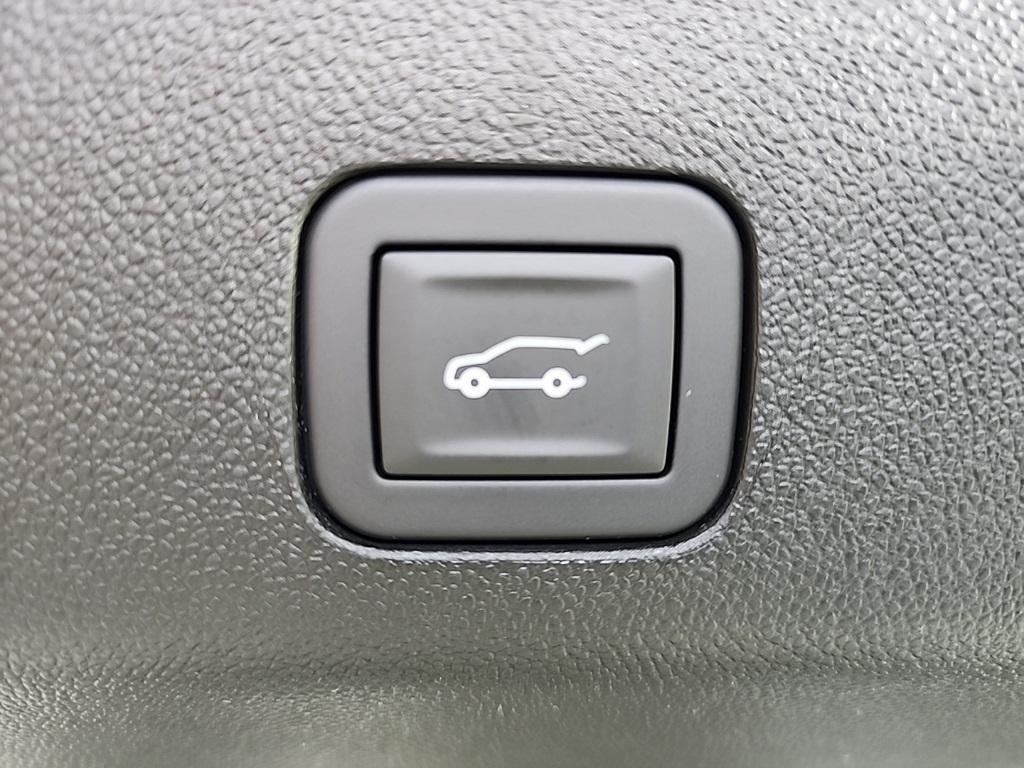 new 2025 Chevrolet Tahoe car, priced at $81,405