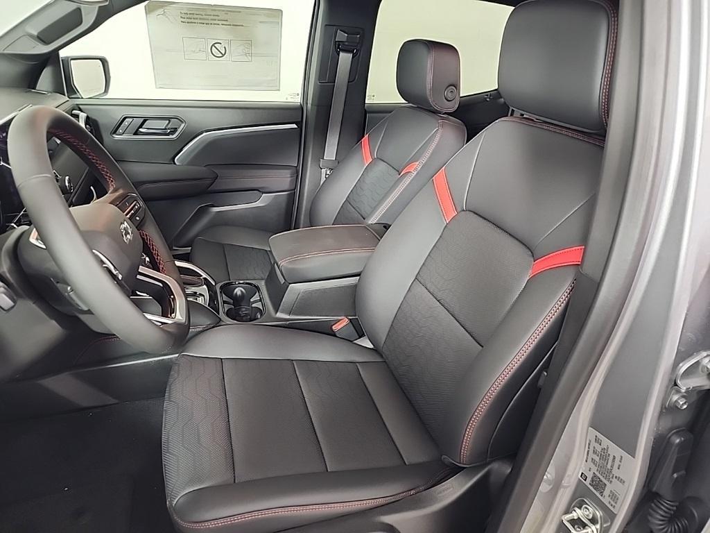 new 2025 Chevrolet Colorado car, priced at $46,652