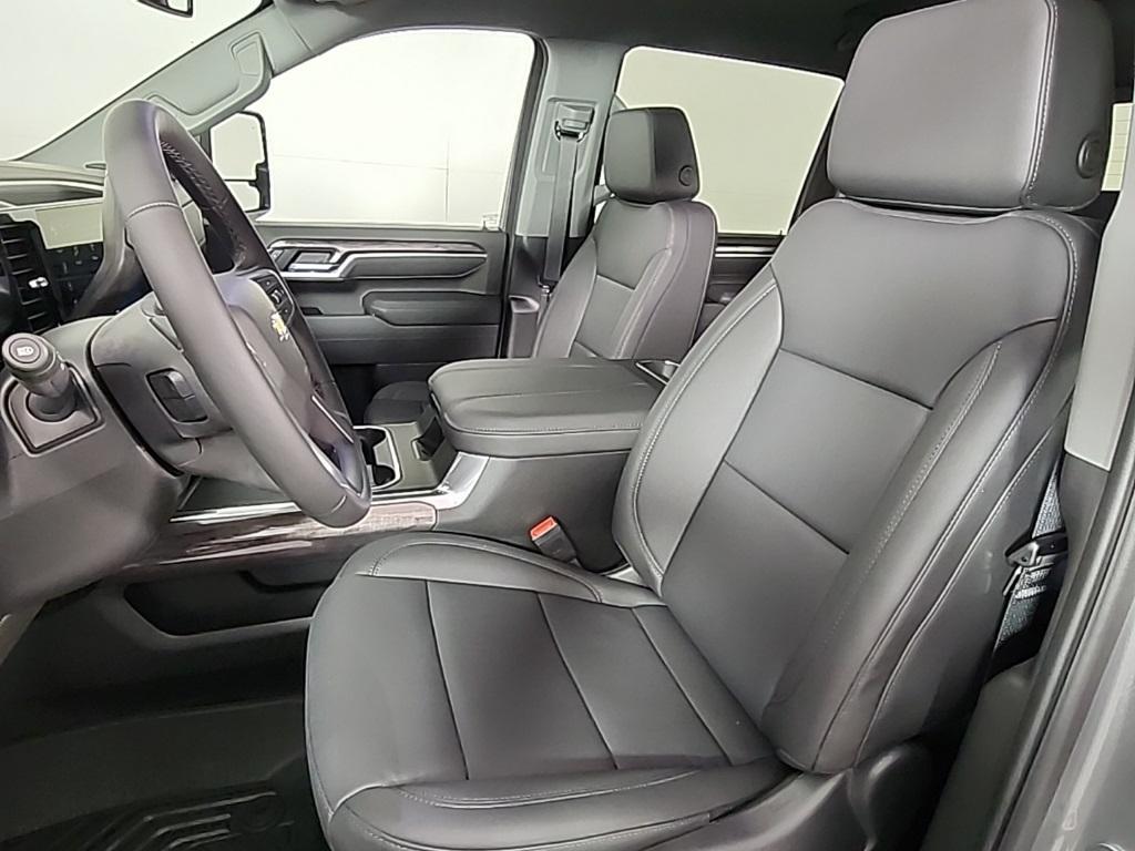 new 2026 Chevrolet Silverado 3500 car, priced at $81,261