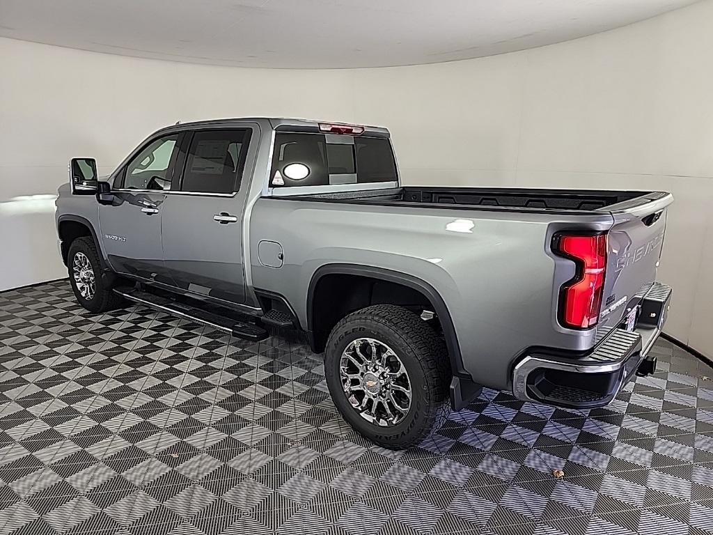 new 2026 Chevrolet Silverado 3500 car, priced at $81,261