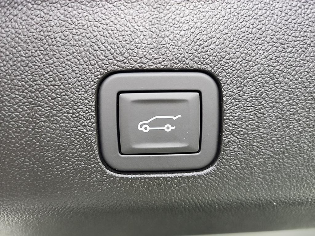 new 2025 Chevrolet Suburban car, priced at $95,420