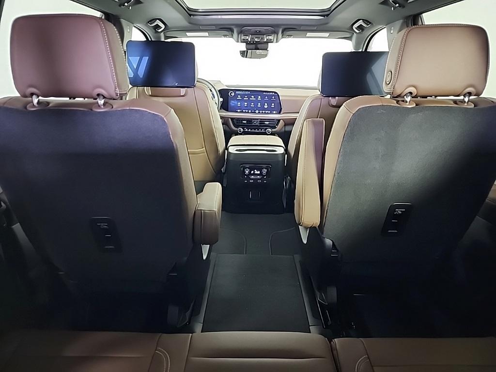new 2025 Chevrolet Suburban car, priced at $95,420