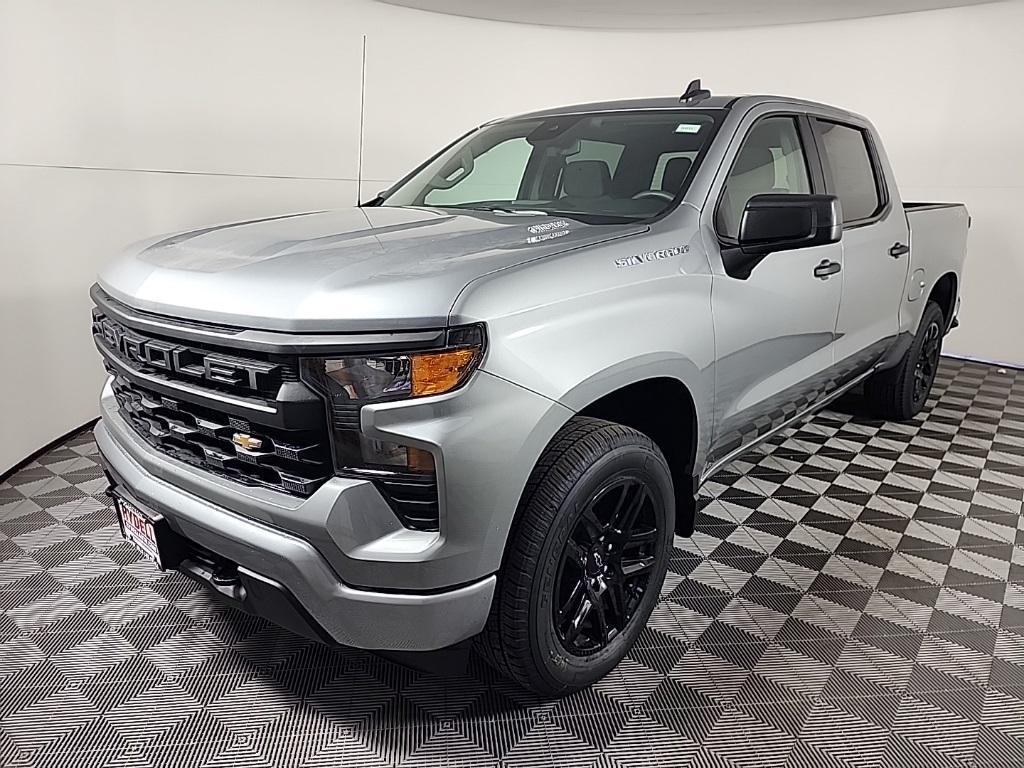 new 2025 Chevrolet Silverado 1500 car, priced at $43,387