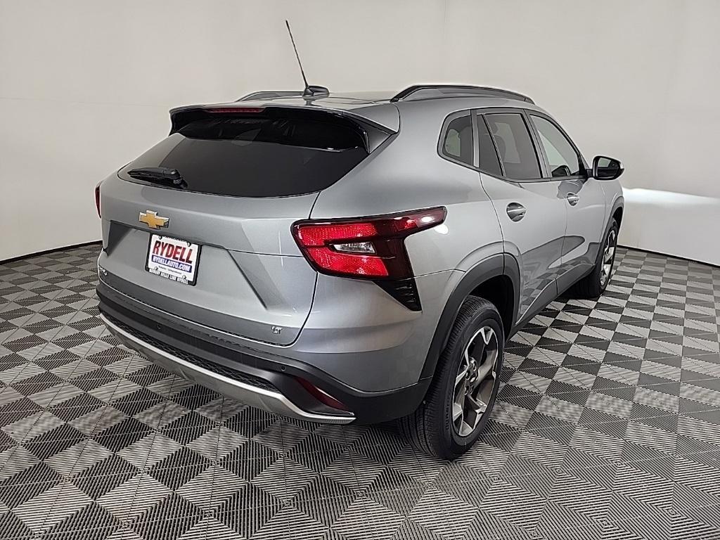 new 2025 Chevrolet Trax car, priced at $24,610