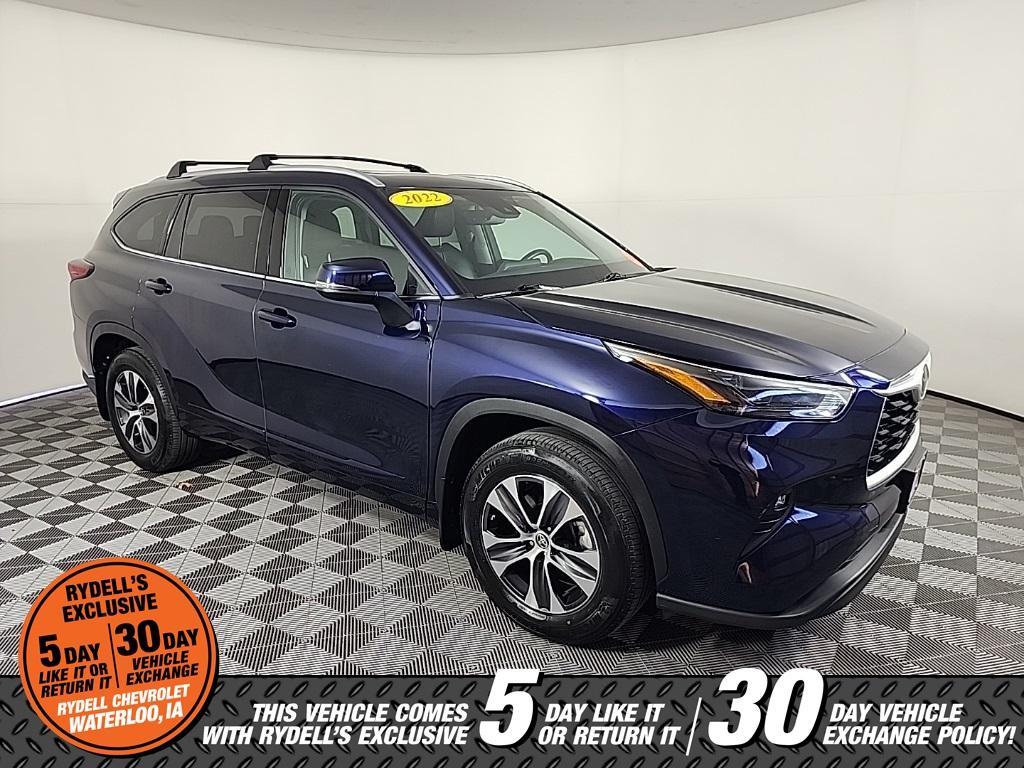 used 2022 Toyota Highlander car, priced at $41,891