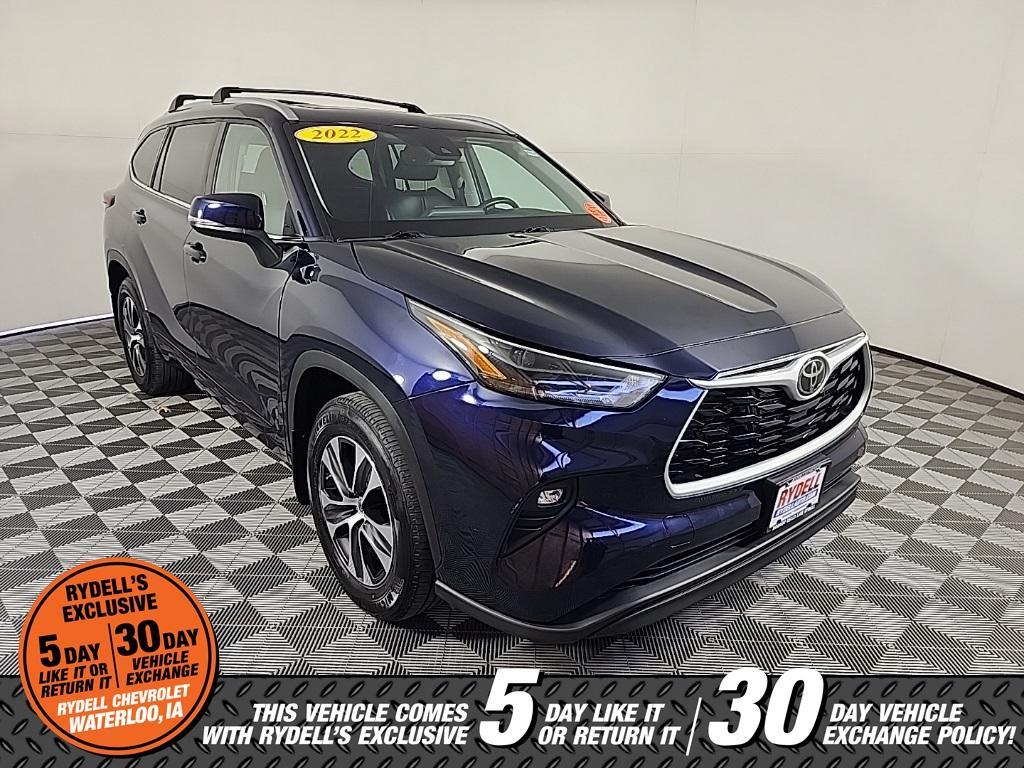 used 2022 Toyota Highlander car, priced at $41,891