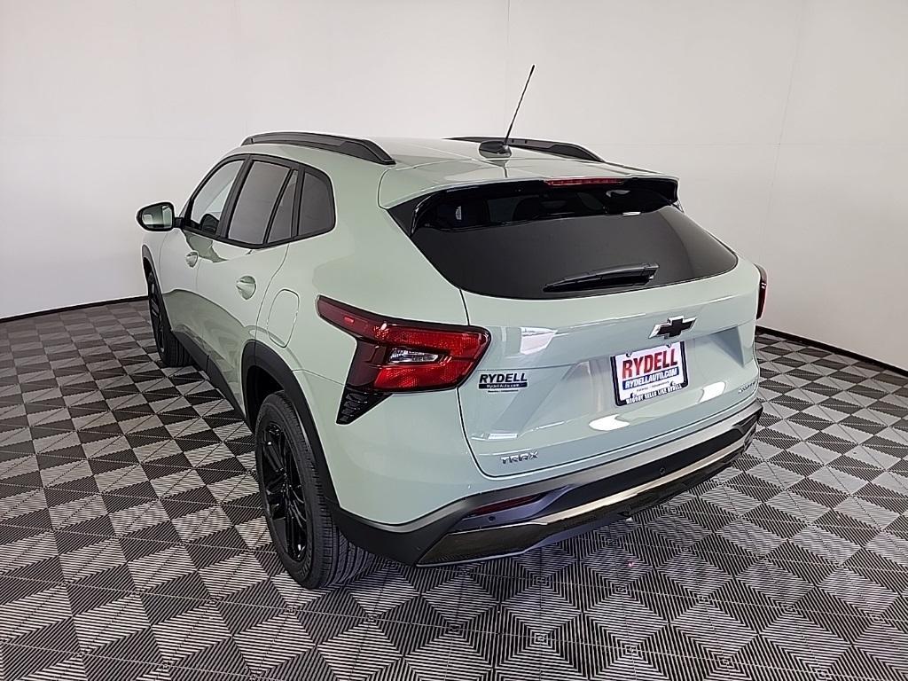 new 2025 Chevrolet Trax car, priced at $26,959