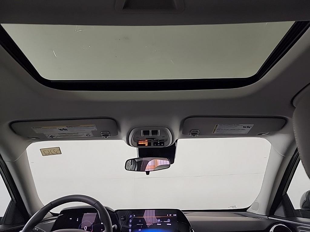 new 2025 Chevrolet Trax car, priced at $26,959