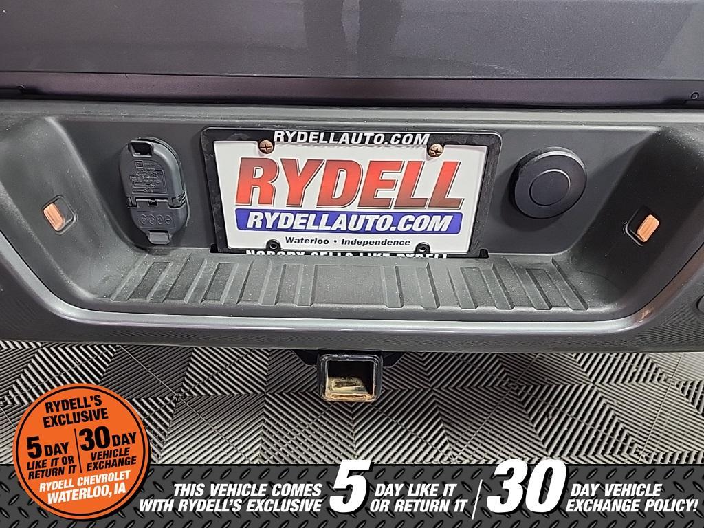 used 2022 Chevrolet Colorado car, priced at $25,552