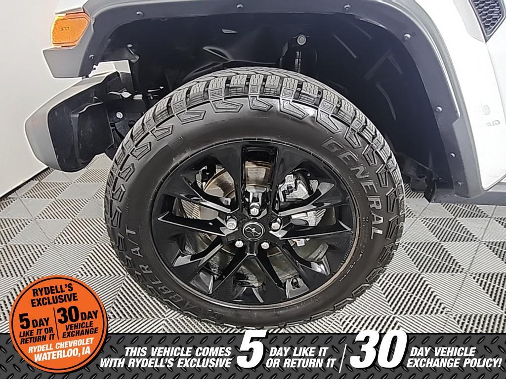 used 2024 Jeep Gladiator car, priced at $38,491