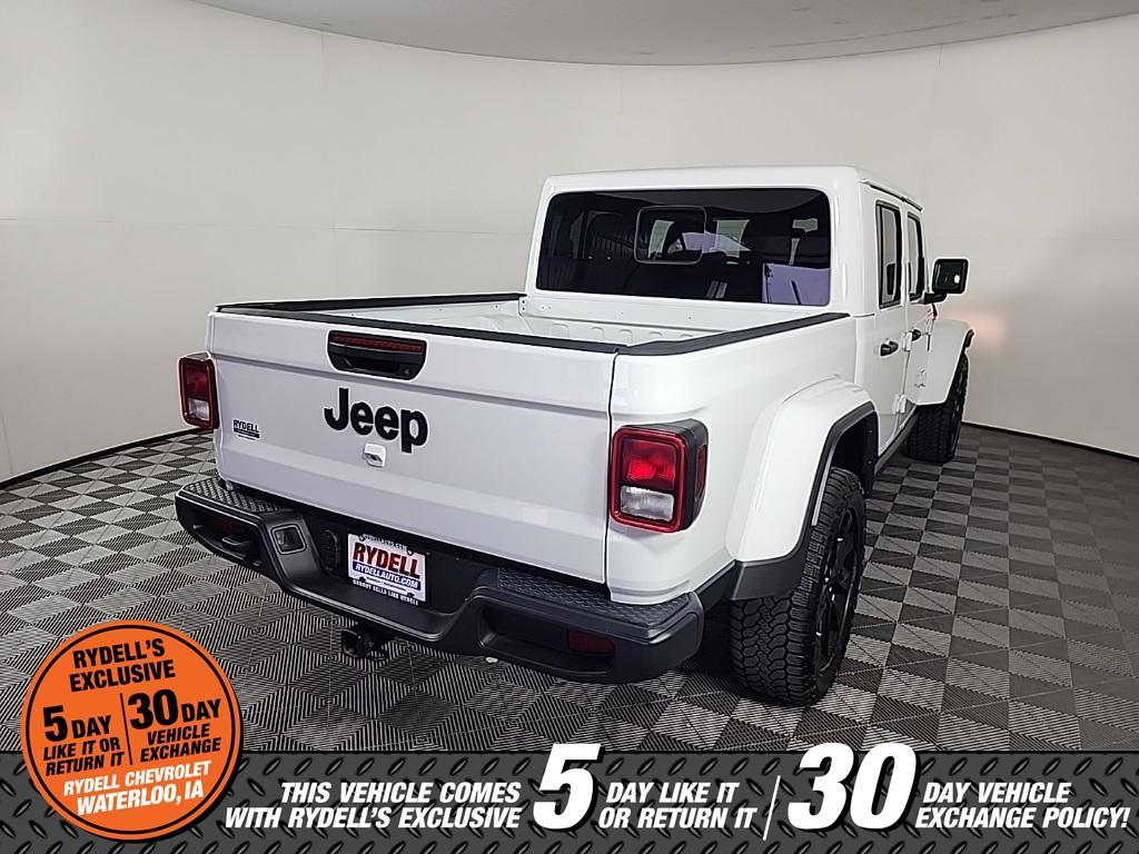 used 2024 Jeep Gladiator car, priced at $38,491