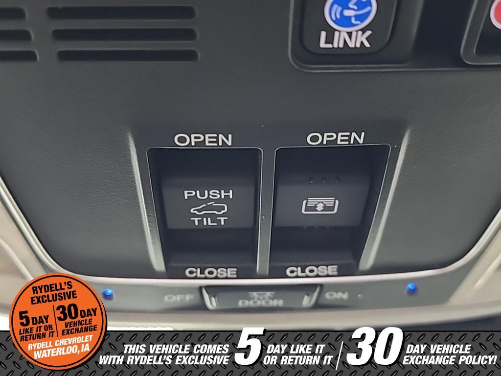used 2020 Honda Pilot car, priced at $24,555