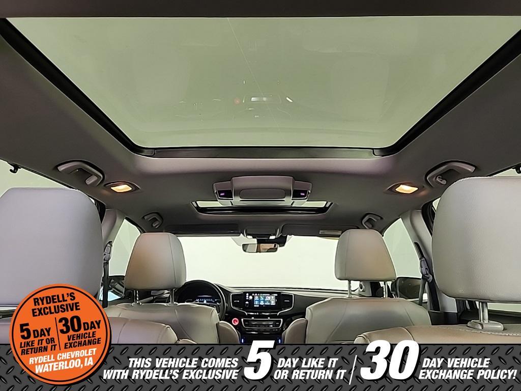 used 2020 Honda Pilot car, priced at $24,555