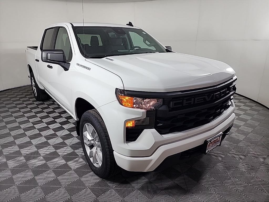 new 2025 Chevrolet Silverado 1500 car, priced at $39,999