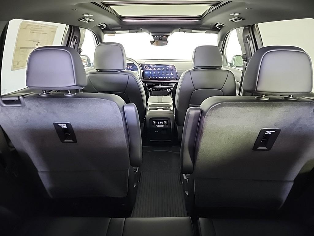 new 2026 Chevrolet Traverse car, priced at $52,866