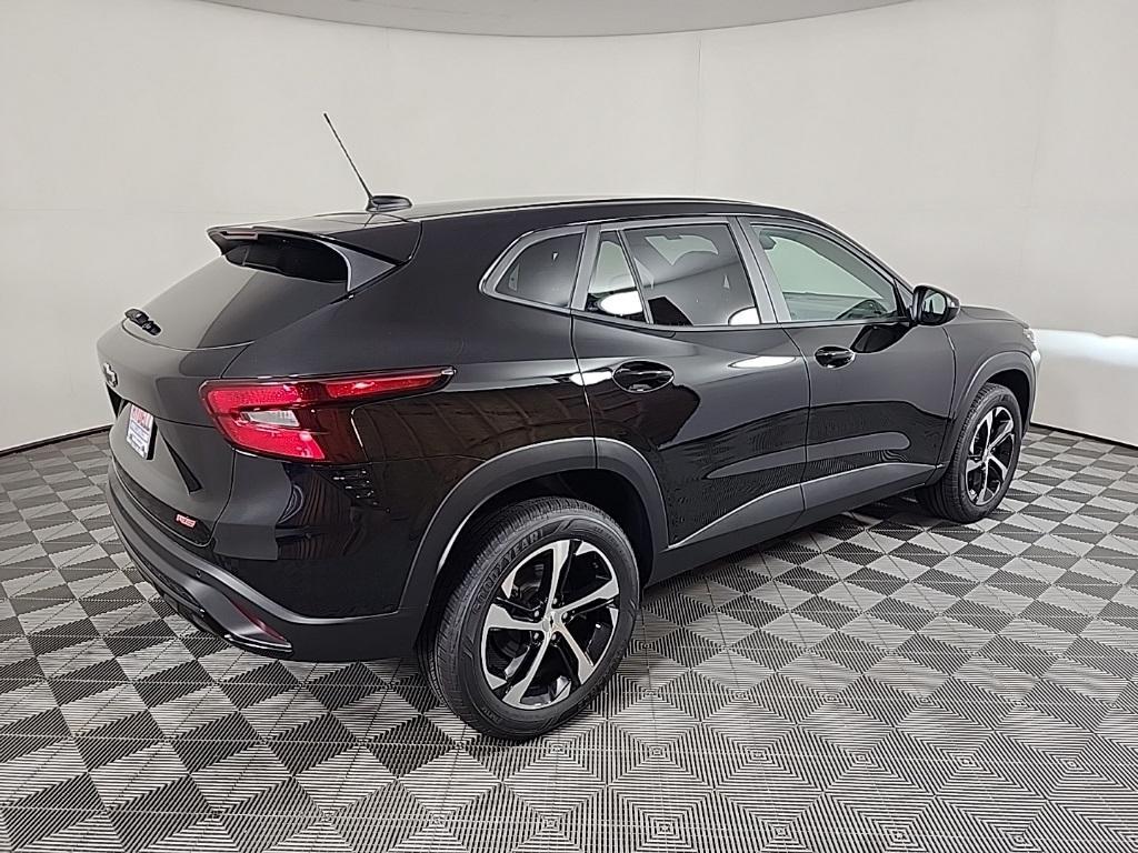 new 2025 Chevrolet Trax car, priced at $24,415