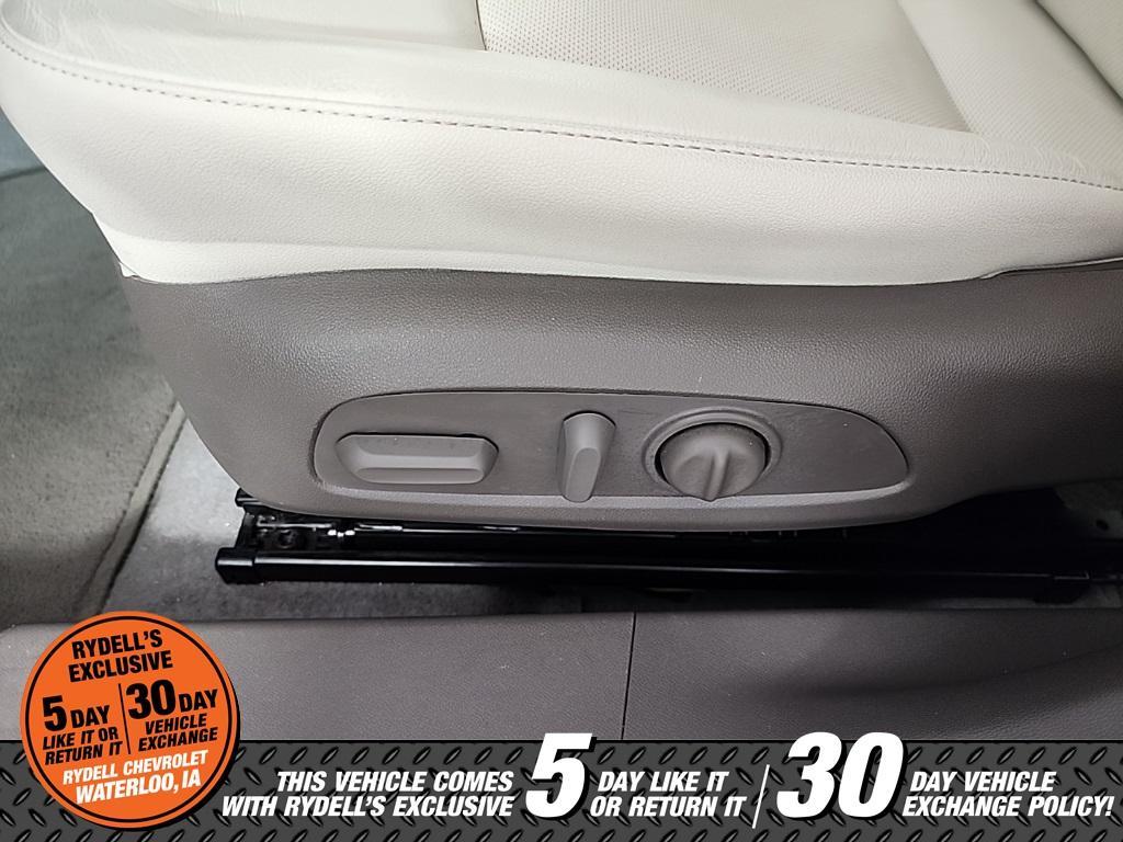 used 2023 Chevrolet Malibu car, priced at $25,991