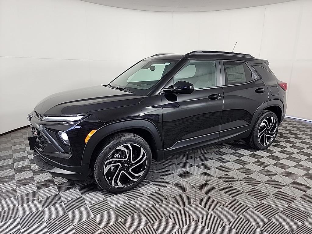 new 2025 Chevrolet TrailBlazer car, priced at $32,670