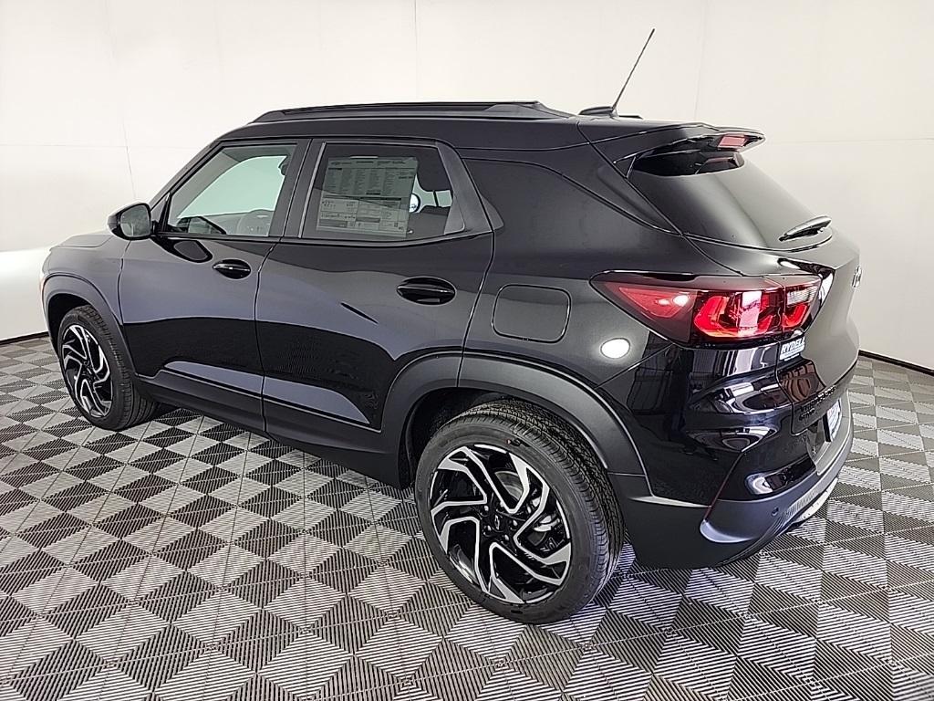 new 2025 Chevrolet TrailBlazer car, priced at $32,670