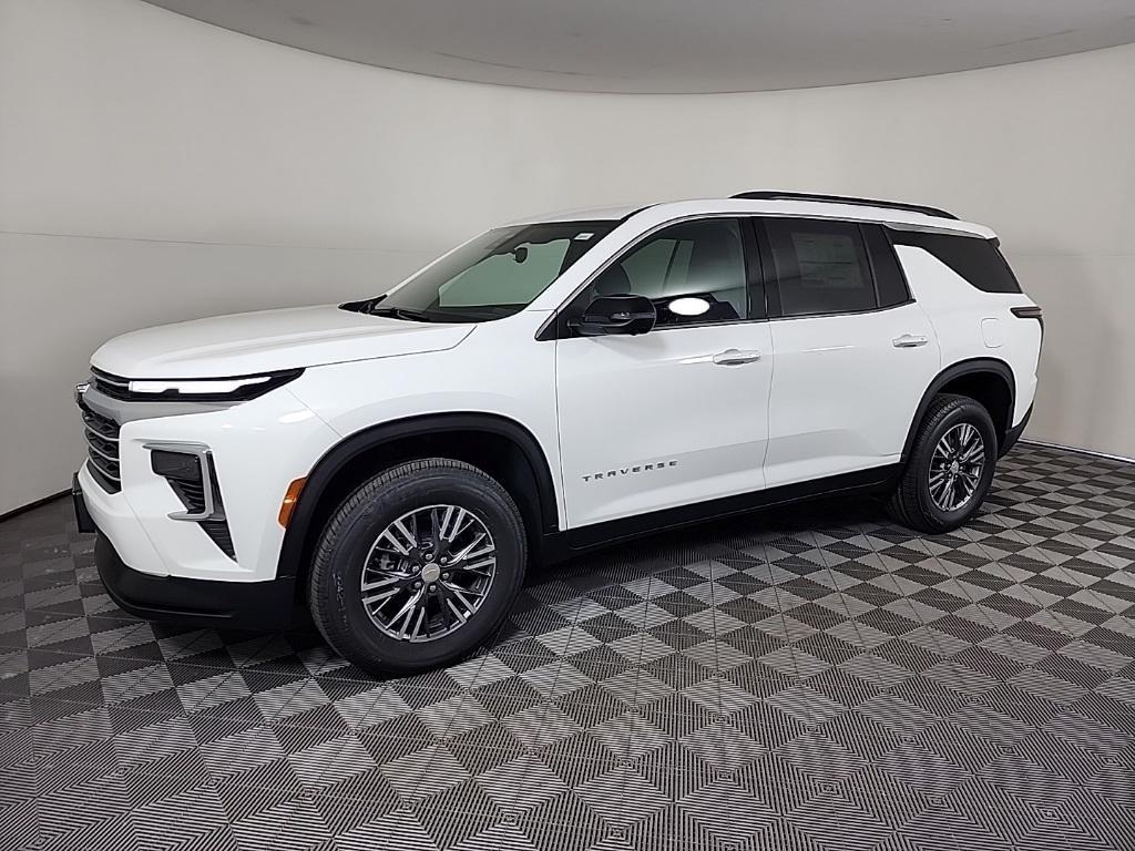 new 2025 Chevrolet Traverse car, priced at $40,195