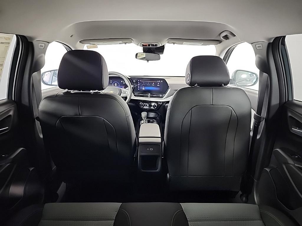 new 2025 Chevrolet Trax car, priced at $24,610