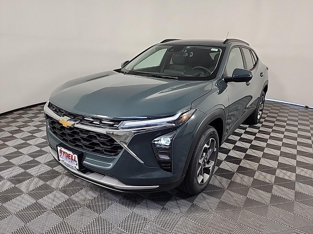 new 2025 Chevrolet Trax car, priced at $24,610