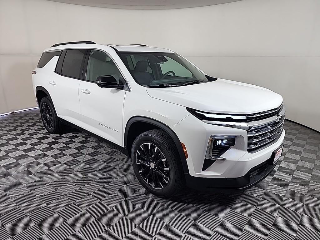 new 2026 Chevrolet Traverse car, priced at $50,739