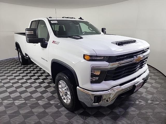 new 2025 Chevrolet Silverado 3500 car, priced at $71,495