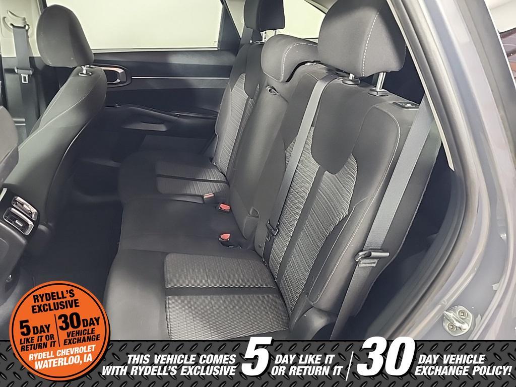used 2022 Kia Sorento car, priced at $22,991