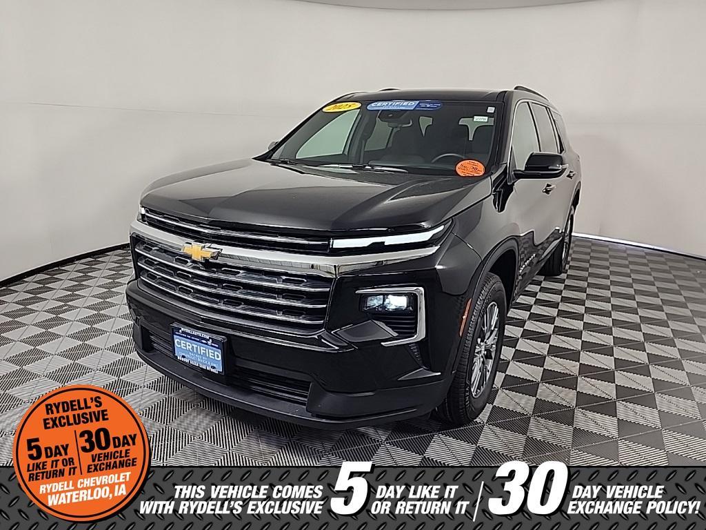 used 2025 Chevrolet Traverse car, priced at $39,554