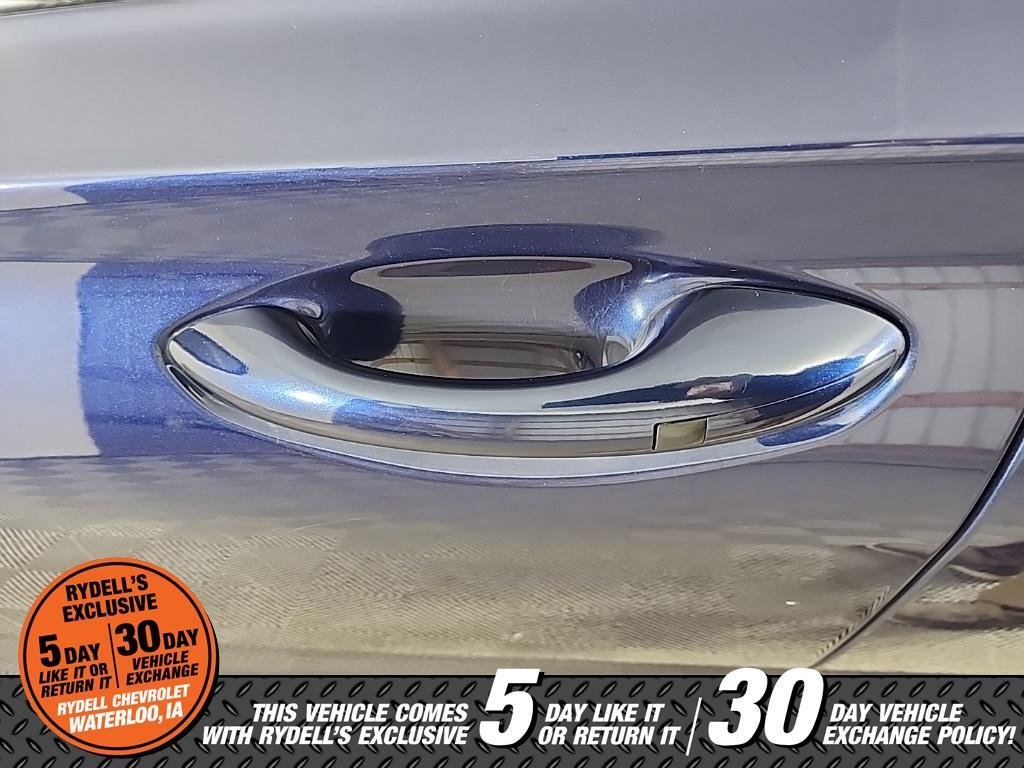 used 2021 Hyundai Santa Fe car, priced at $18,991