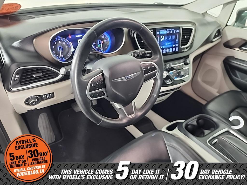 used 2017 Chrysler Pacifica car, priced at $17,991
