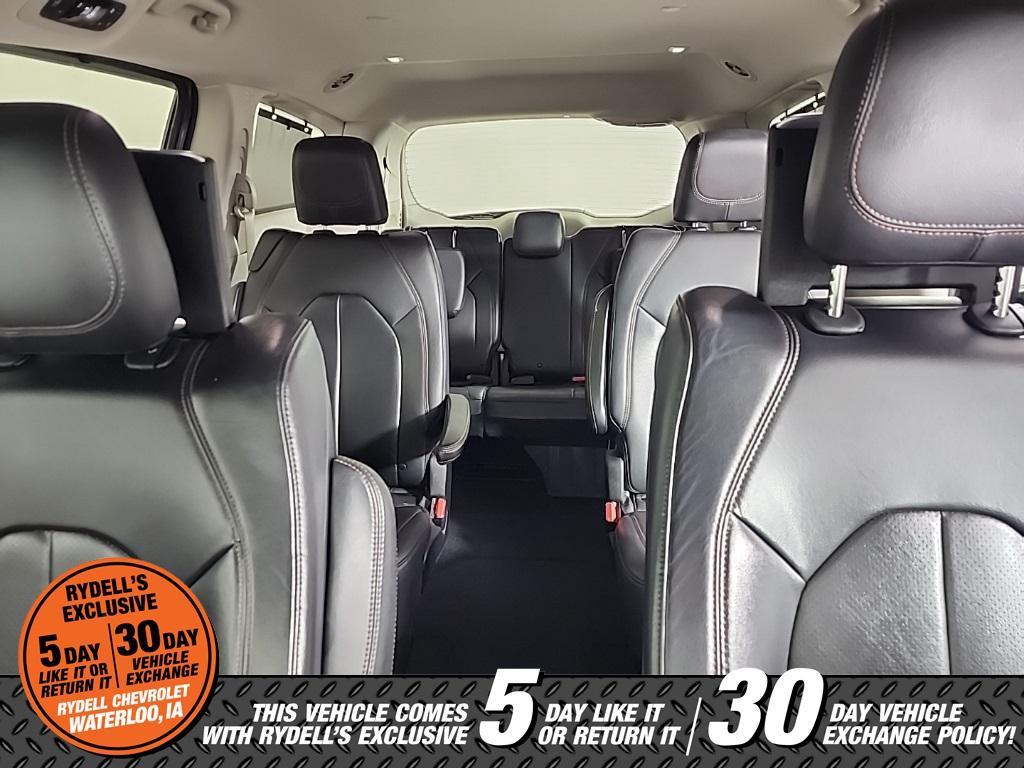 used 2017 Chrysler Pacifica car, priced at $17,991